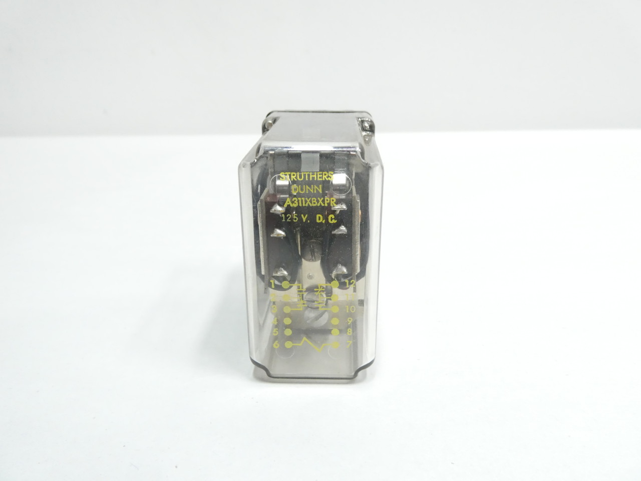STRUTHERS-DUNN A311XBXPR LATCHING 120V-AC PLUG-IN RELAY