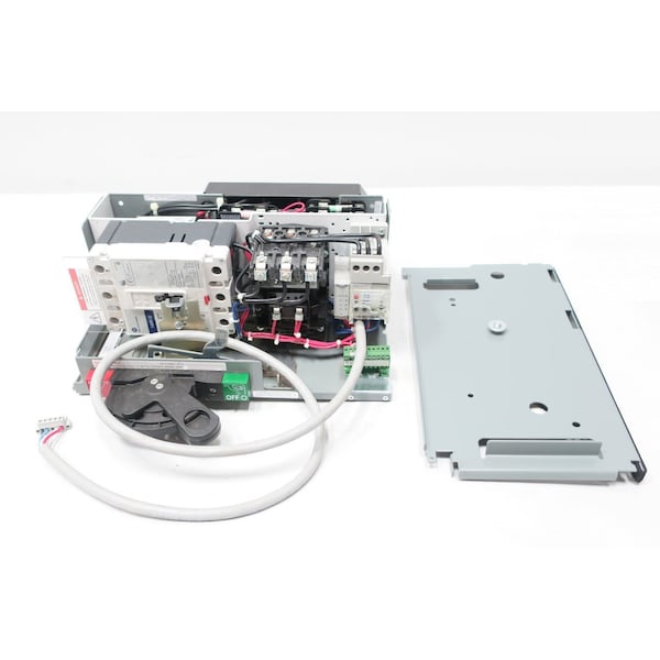 Allen Bradley CENTERLINE 2100 Cubeta de arranque del Centro de Control de Motores (MCC) de TAMAÑO 1 de 10HP  500-BODX21 120V-AC - 2113B-ZAB-6P-7FEEDD-38CA