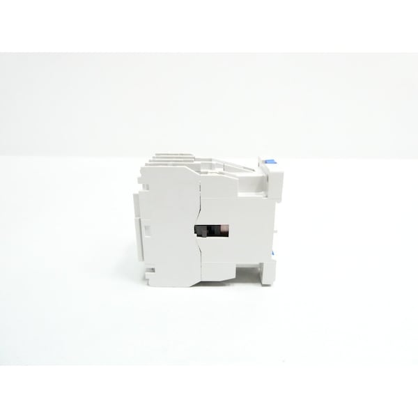 Contactor de CA Eaton Cutler-Hammer 600V-AC 12A 7.5HP - CE15CN4AB
