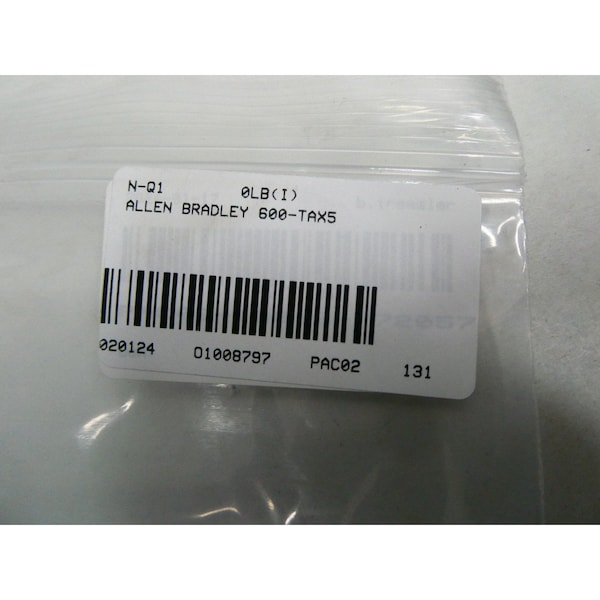 Arrancador manual Allen Bradley de 1HP 230V-CD/277V-CA - 600-TAX5