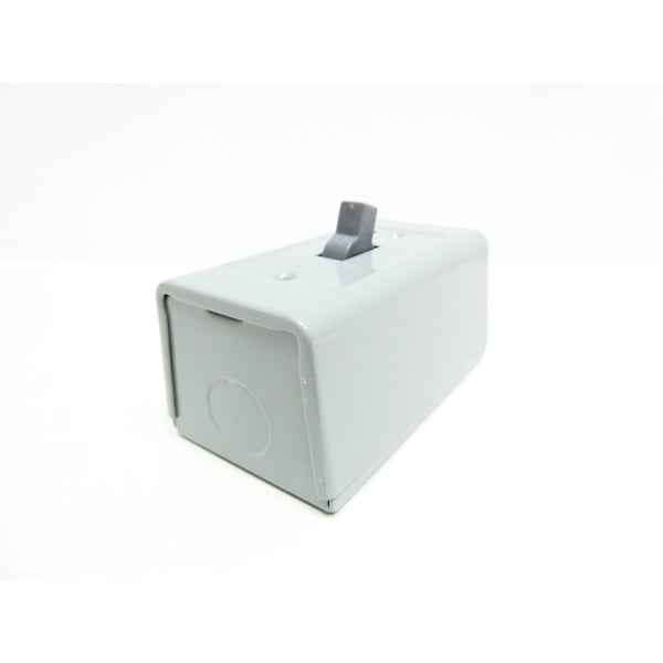 Arrancador manual Allen Bradley de 1HP 230V-CD/277V-CA - 600-TAX5