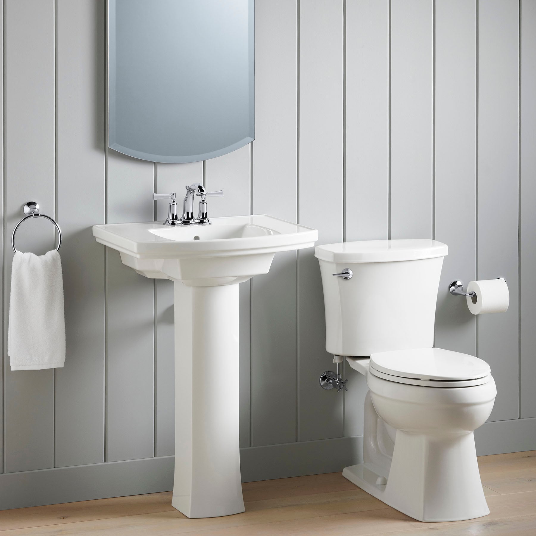Base de lavabo en pedestal de porcelana vitrificada blanca Elliston de KOHLER (6.5 pulg. x 7.44 pulg. x 29 pulg.) - R6375-0