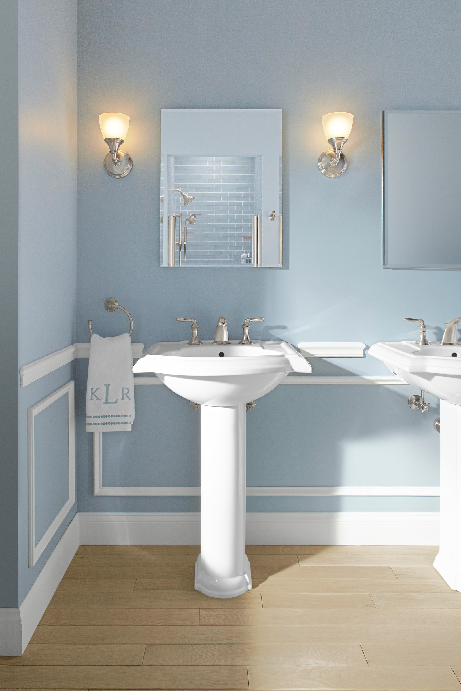 Lavabo de pedestal de porcelana blanca Devonshire de KOHLER (combinación 24.125 pulgadas x 19.75 pulgadas x 33.5 pulgadas) - 2286-8-0