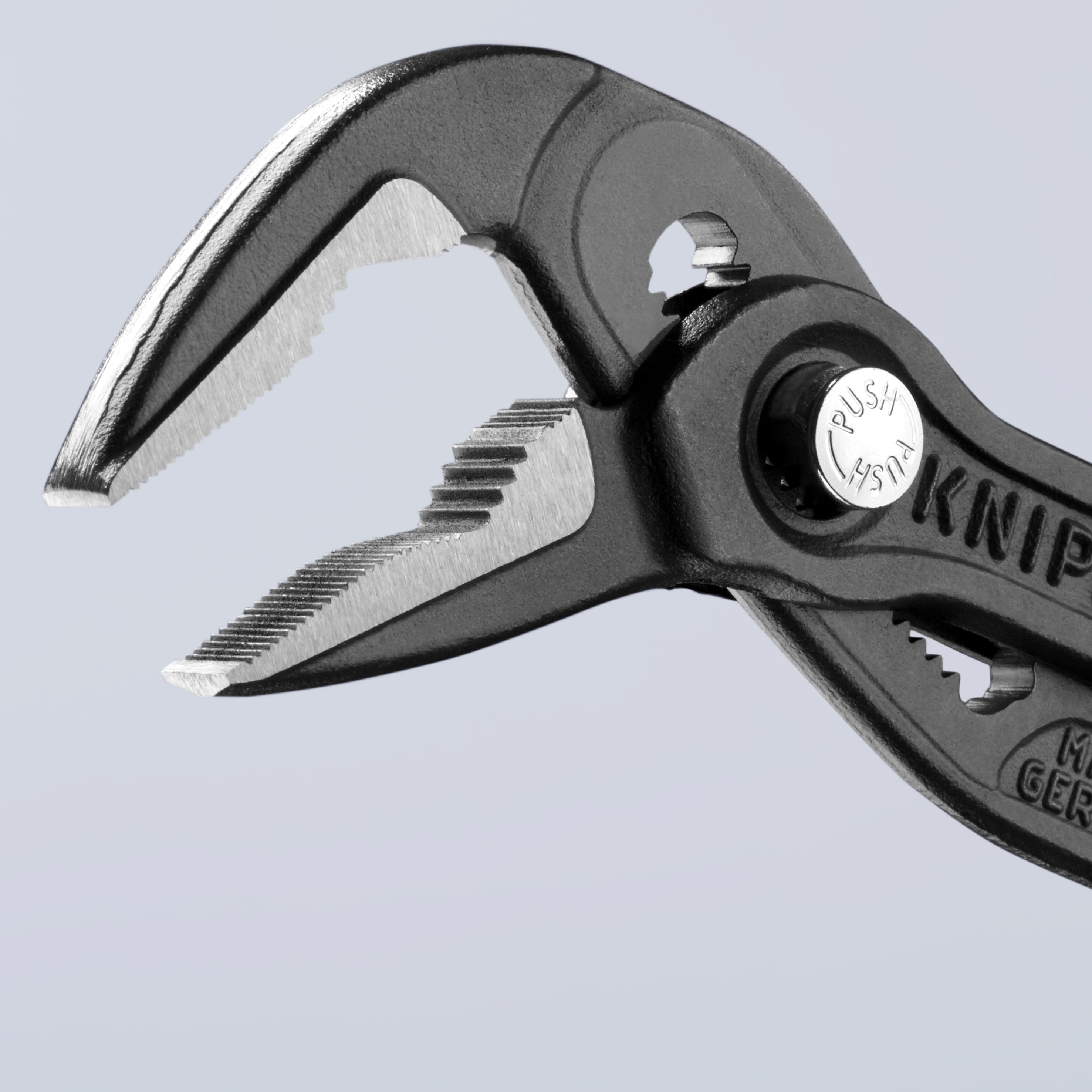 KNIPEX Tenazas de lengüeta y ranura Cobra de 9.6 pulgadas - 87 51 250