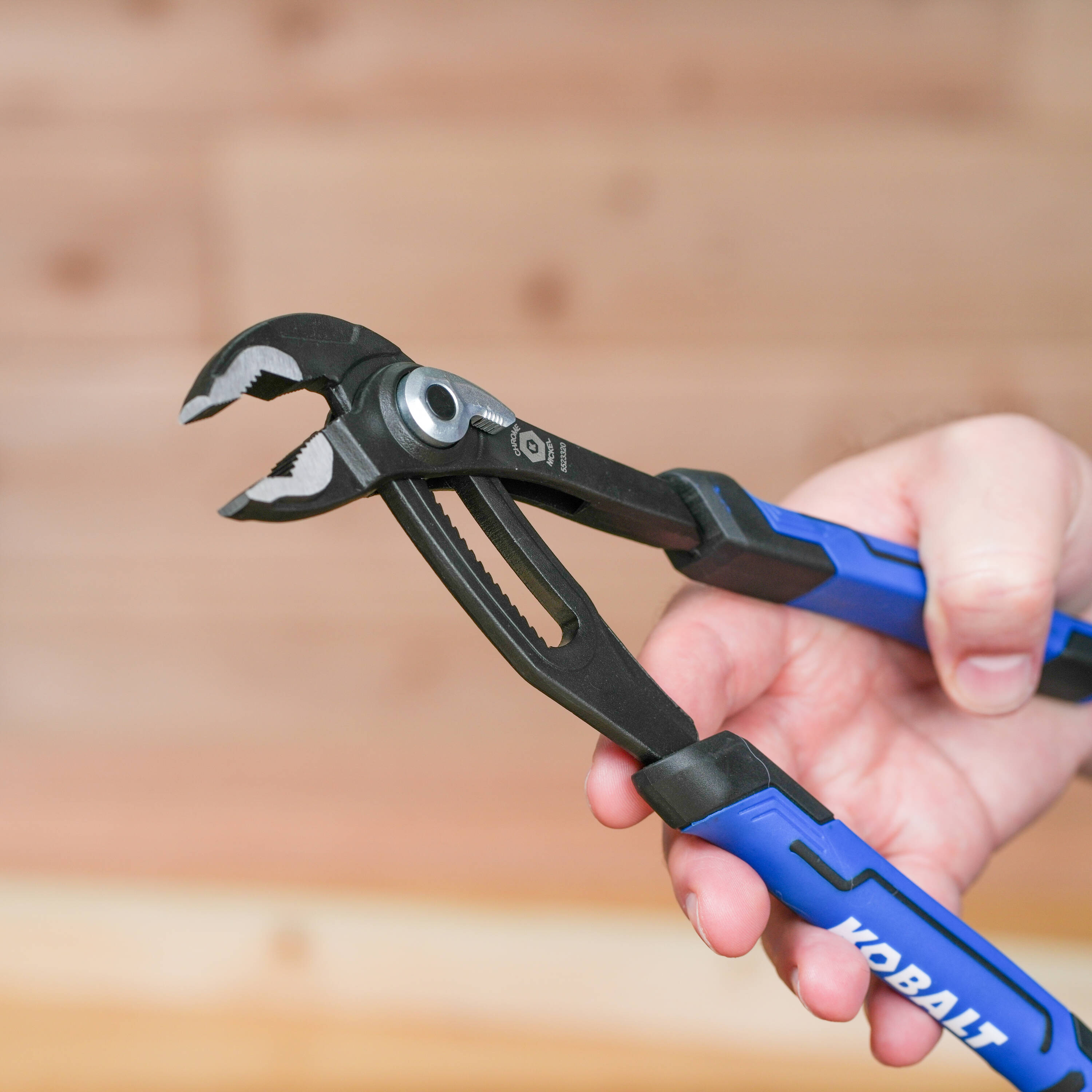 Kobalt 10 pulgadas Pinzas de Lengua y Ranura - 54760