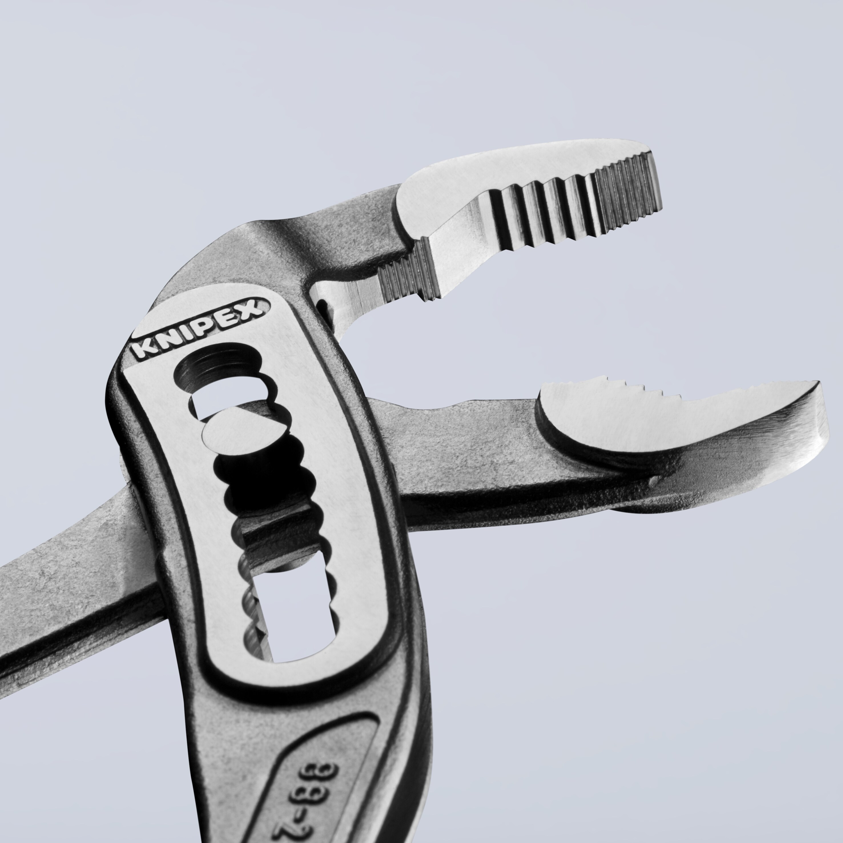 KNIPEX Alicates de junta deslizante rojos de 12.05 pulgadas para plomería - 30% más capacidad de agarre, autoajustables, protector de pellizcos - 88 02 300 T BKA