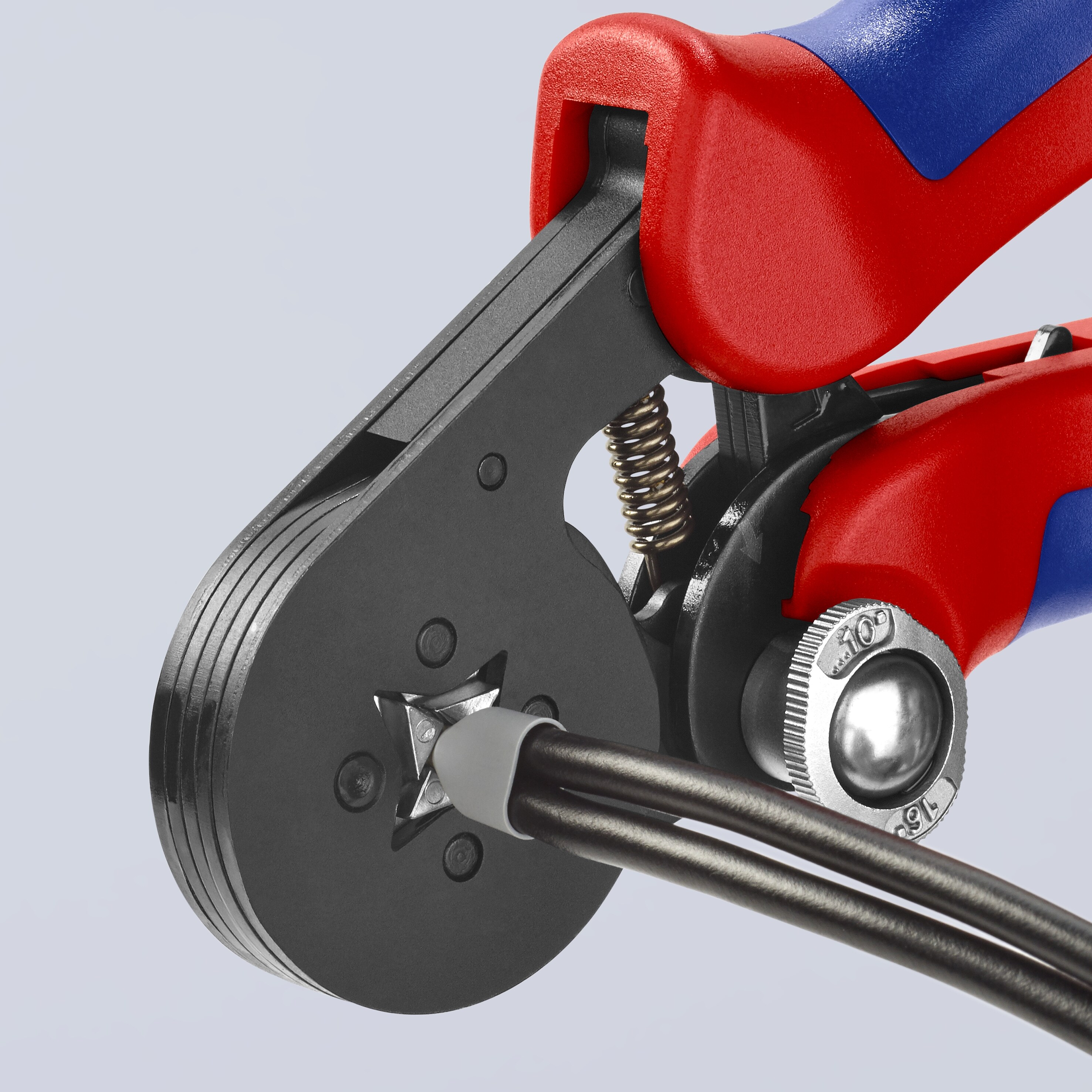 Alicates de engaste autoajustables KNIPEX Rojo de 7 pulgadas para terminales con mango ergonómico - 97 53 04