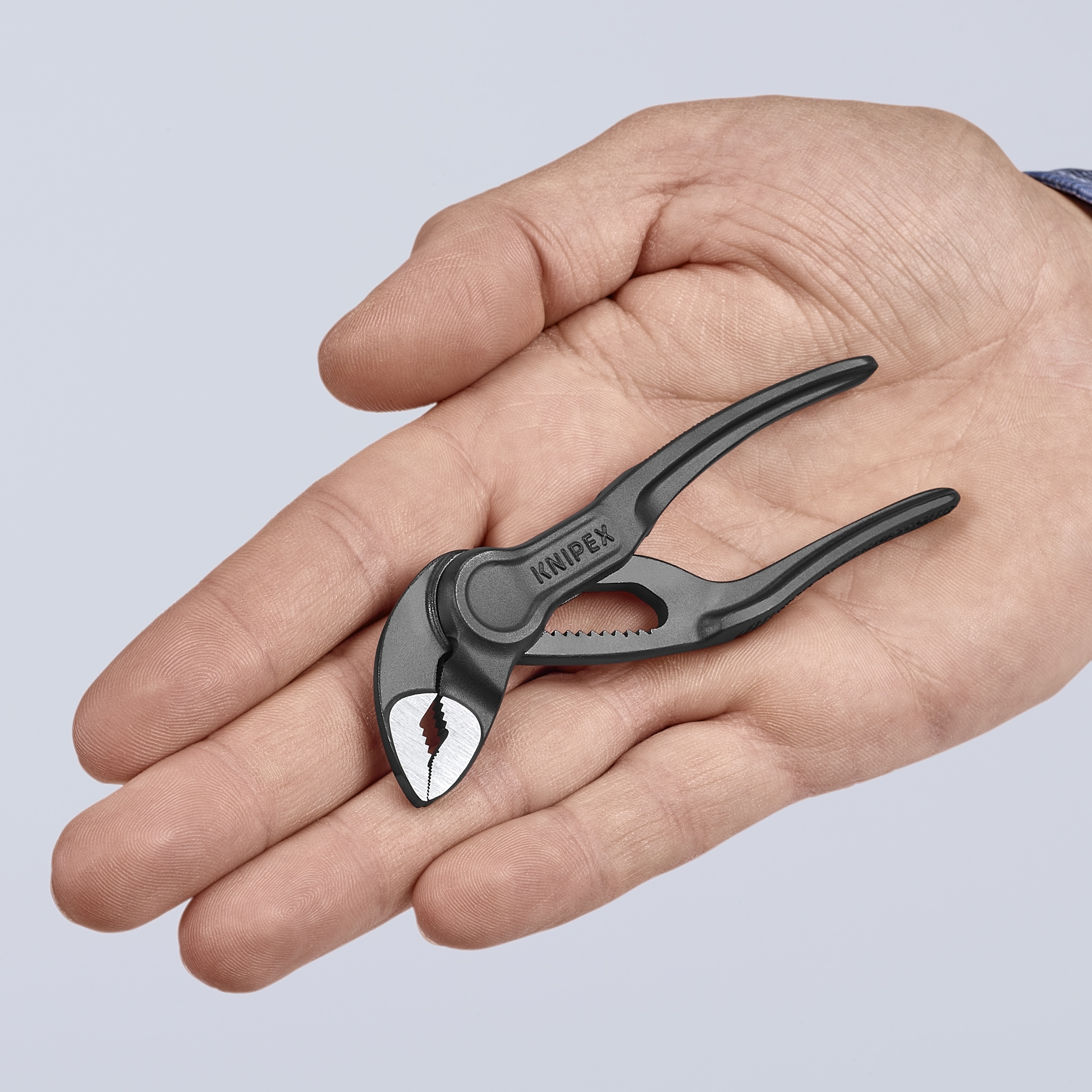 KNIPEX KNIPEX Cobra 4-en Pernos y Ranuras Alicates - 87 00 100 SBA