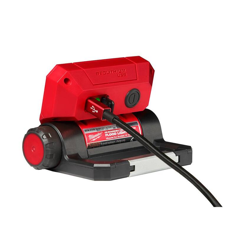 Nivel digital Milwaukee REDSTICK de 48 pulgadas con tecnología de medición de punto a punto y luz de inundación recargable LED de 550 lúmenes - MLDIG48-2114-21