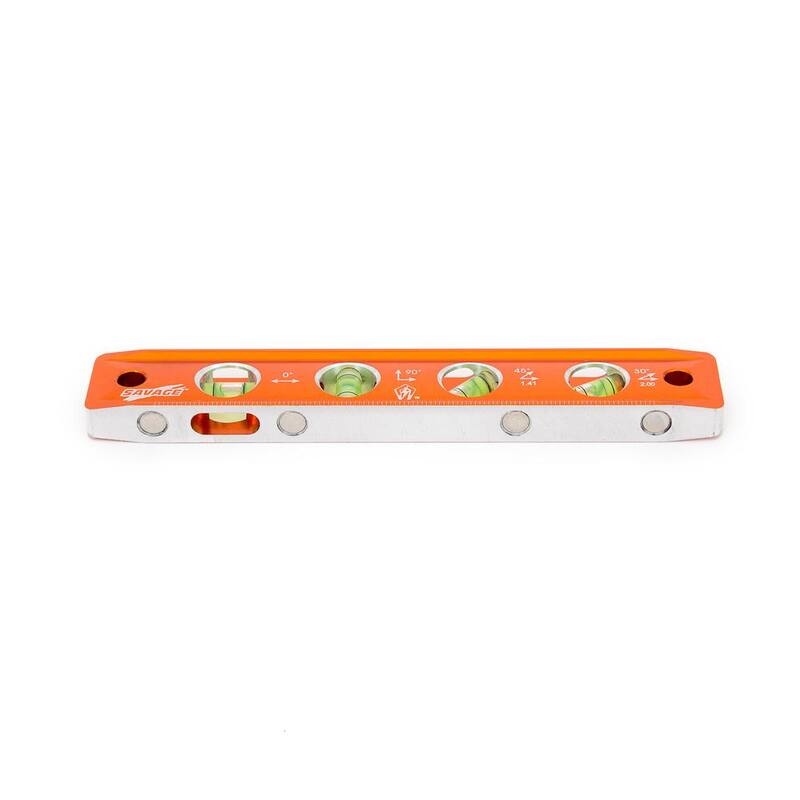 Nivel de precisión digital de aluminio Swanson de 9 pulgadas con imán y 4 burbujas, regla grabada y borde recto - TL043M