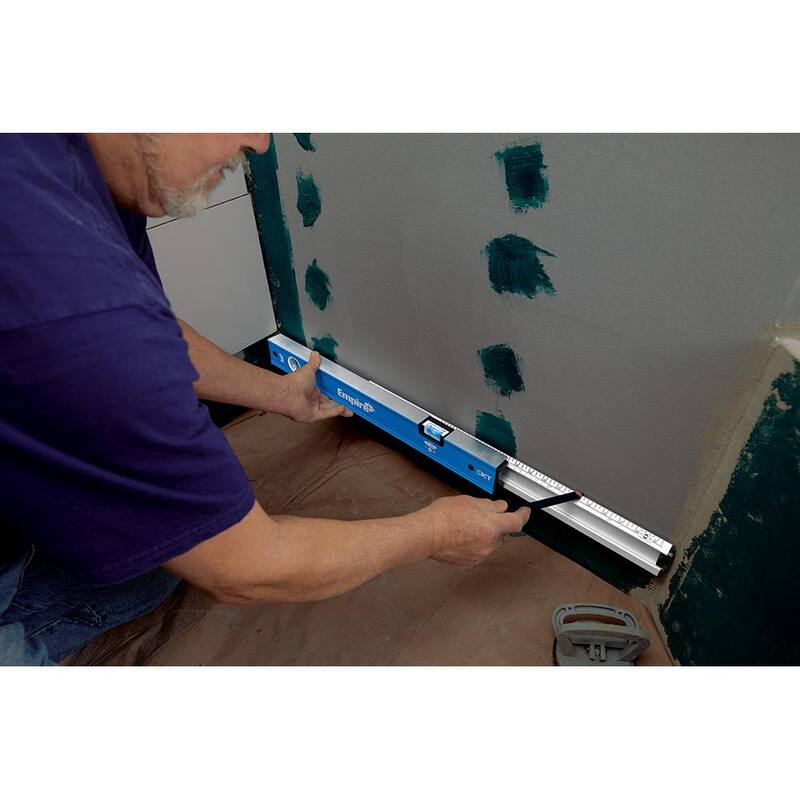 Nivel de caja extensible Empire True Blue de 24 a 40 pulgadas con nivel de torpedo digital magnético de 9 pulgadas (paquete de 2) - eXT40-em105.9