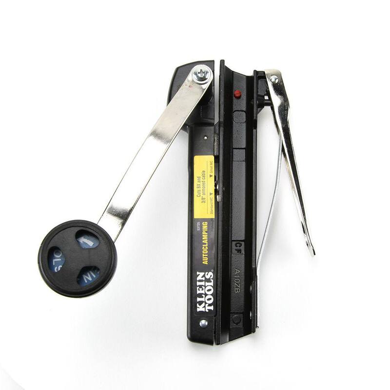 Herramientas de corte de cables BX y blindados de Klein Tools para cables de hasta 3/8 pulgadas - 53725
