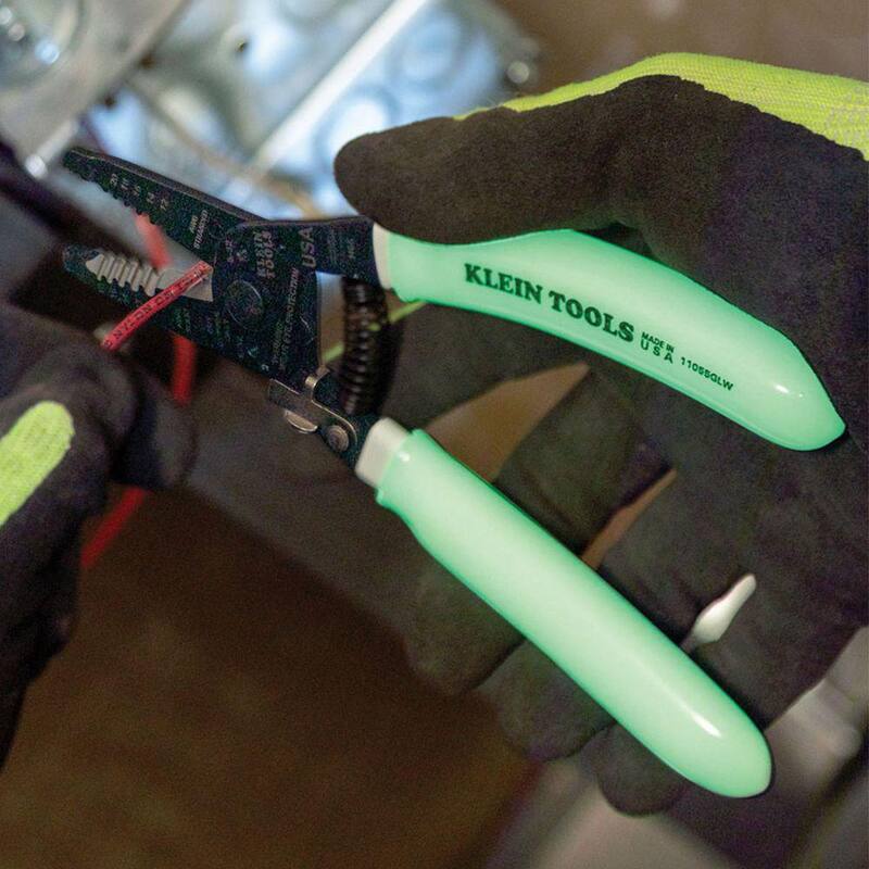 Herramienta Klein Tools de Alta Visibilidad Klein-Kurve Pelacables/Cortador - 11055GLW.