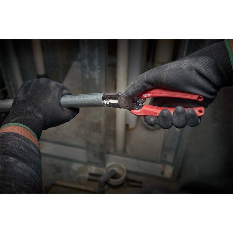 Desnudadores de cable y pinzas para electricistas de combinación de 2 piezas de Milwaukee de 7.75 pulgadas con pinzas multiusos - 48-22-3079-48-22-6579.