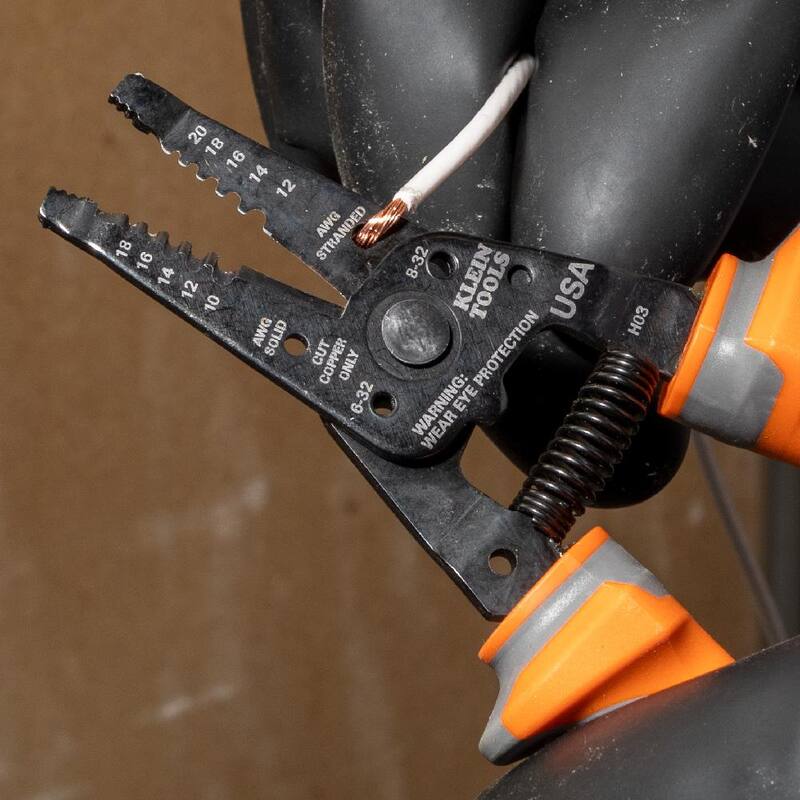 Herramienta aislada para pelar y cortar cables Klein-Kurve de Klein Tools - 11055RINSSEN