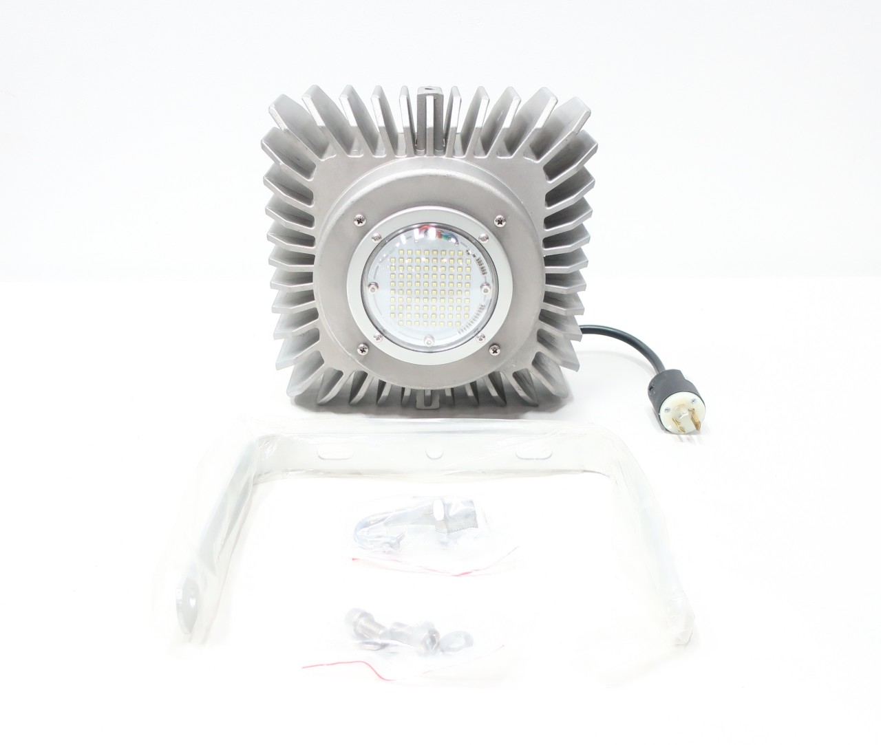 LED IN ACTION BEHB-180W-D30 180W LED 100-347V-AC LIGHT FIXTURE - MRO ...