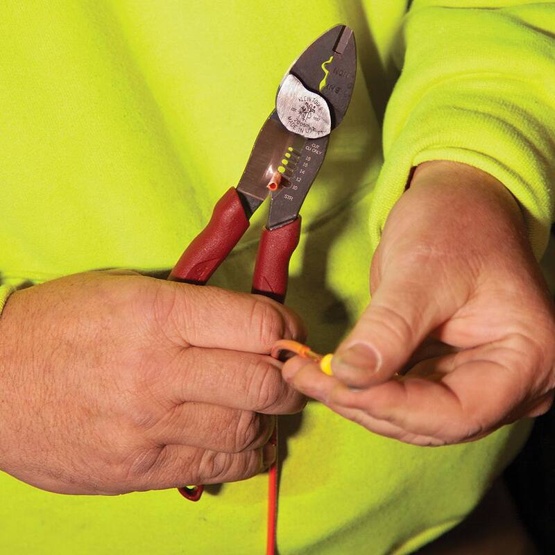 Klein Tools Crimpador, Cortador y Pelador de Alambre de Acero Forjado - 2005NSEN