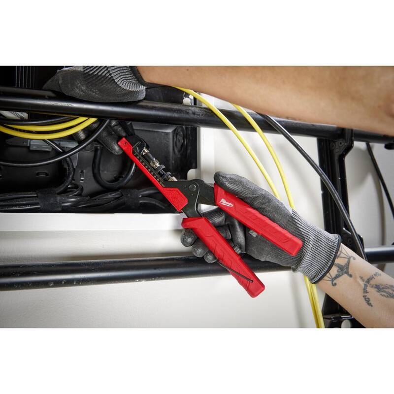 Milwaukee Crimpadora de Compresión de Coaxial de Alcance Extendido - 48-22-3073