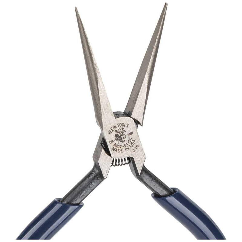 Pinzas de punta larga y delgada de 5 pulgadas de Klein Tools - D327-5 1/2C
