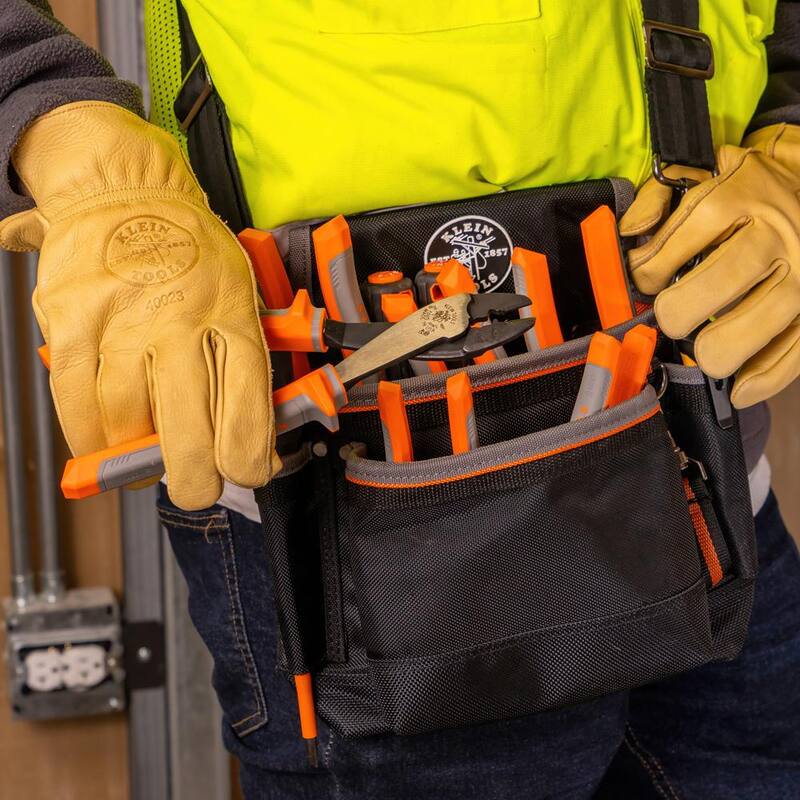 Herramienta de crimpado y corte de Klein Tools para conectores aislados - 1005RINS