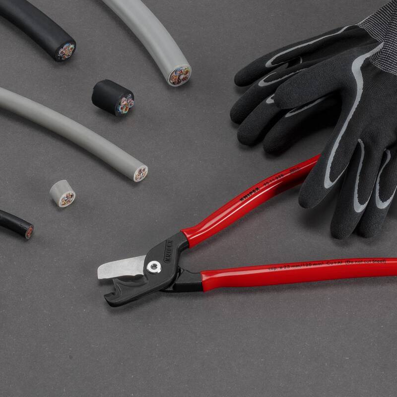 Pinzas cortadoras de cables StepCut XL de 9 pulgadas KNIPEX - 95 11 225