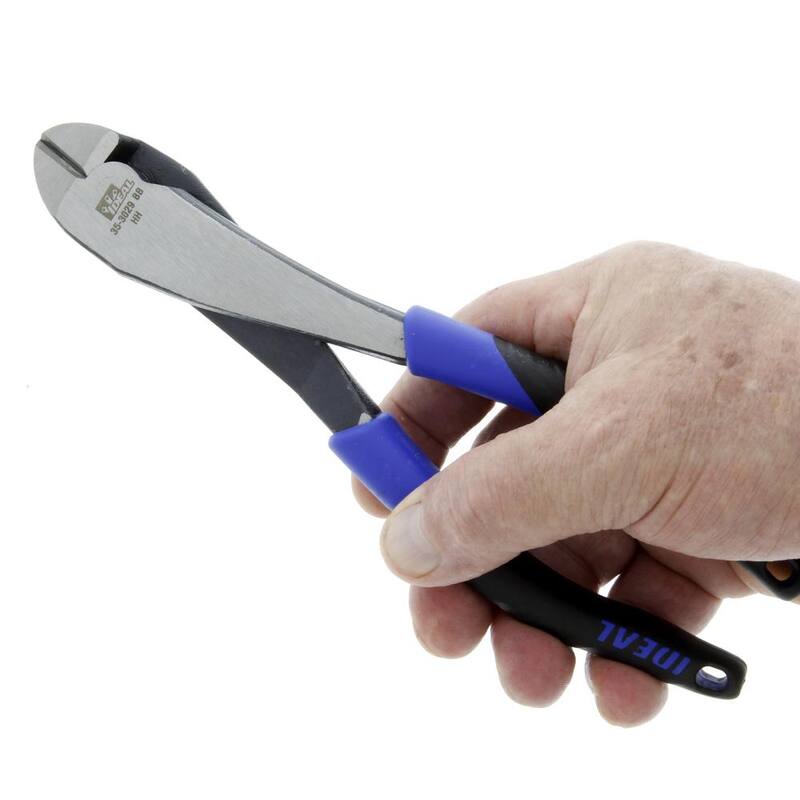 Pinza de corte diagonal con cabeza en ángulo IDEAL de 8 pulgadas con agarre inteligente - 35-3029