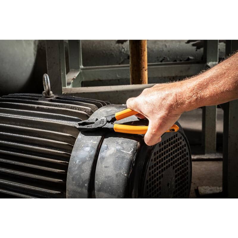 Pinzas cortadoras universales con mango recubierto PITBULL de 8 pulgadas de GEARWRENCH - 82182-06