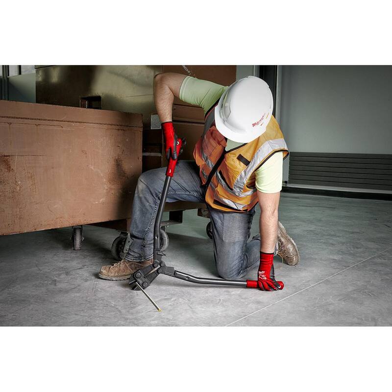 Milwaukee 30 pulgadas Cortador de pernos con capacidad de corte máximo de 1/2 pulgada - 48-22-4031