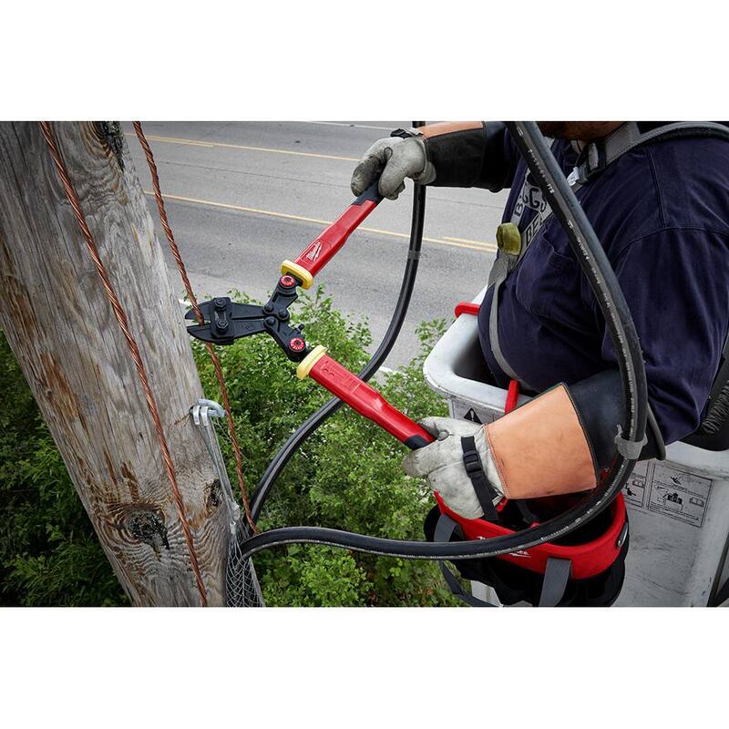 Delantal de herramientas aéreas para trabajadores en líneas eléctricas de Milwaukee con corta pernos de fibra de vidrio de 24 pulgadas con mangos rotativos PIVOTMOVE (2 piezas) - 48-22-4224-48-22-8290.