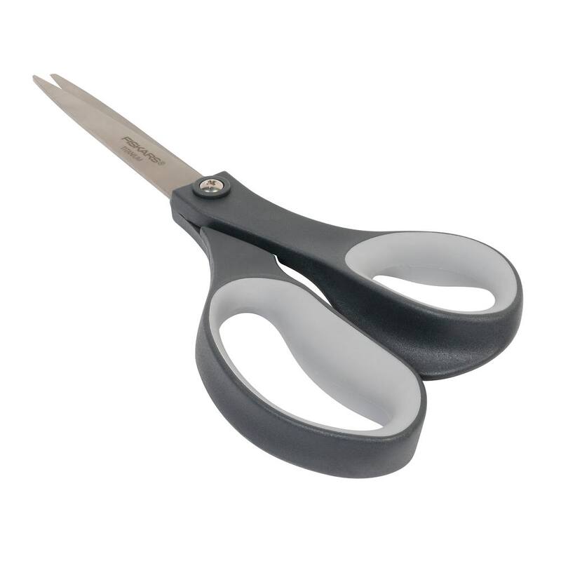 Tijeras Fiskars Everyday de 8 pulgadas con recubrimiento de titanio antiadherente y SoftGrip - 1067268
