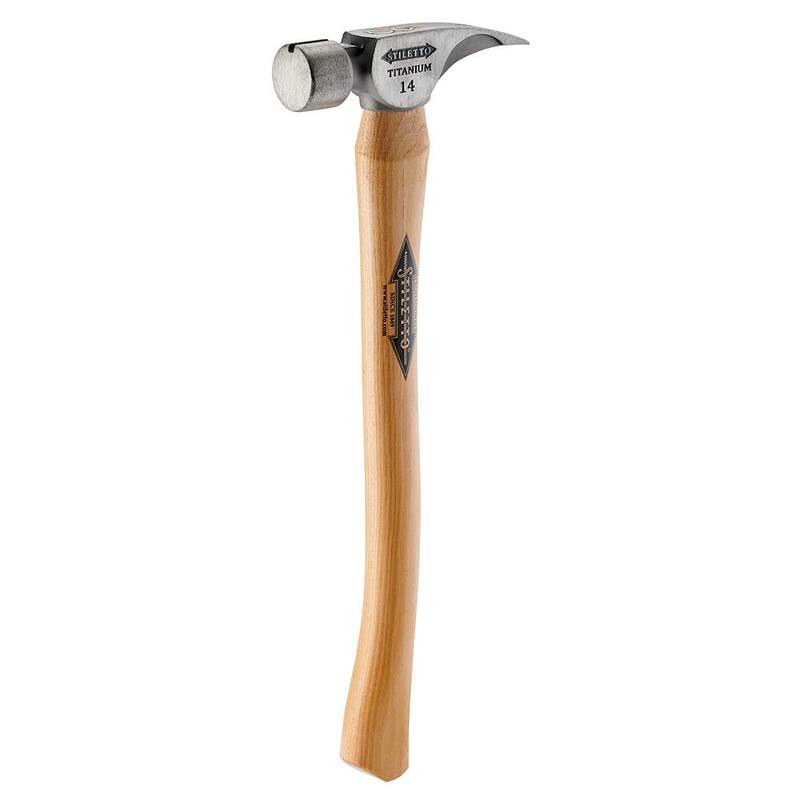 Martillo Stiletto de 14 oz. de titanio con cara lisa y mango de nogal curvo de 18 pulgadas - TI14SC.
