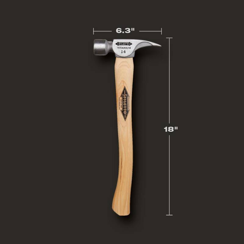Martillo de Titanio de 14 oz. con cabeza estriada y mango de fresno curvado de 18 in. - TI14MC.
