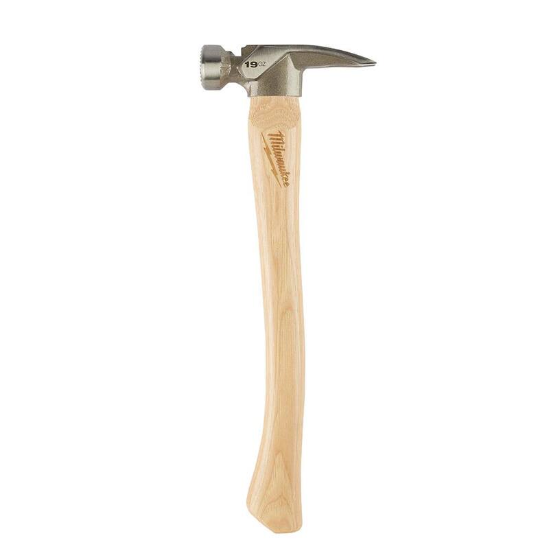 Martillo para enmarcar de Fresno con cara fresada de madera de 19 oz. de Milwaukee - 48-22-9419