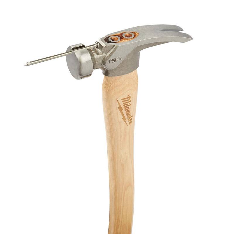 Martillo de armazón de madera de fresno con cara lisa de 19 oz Milwaukee - 48-22-9519