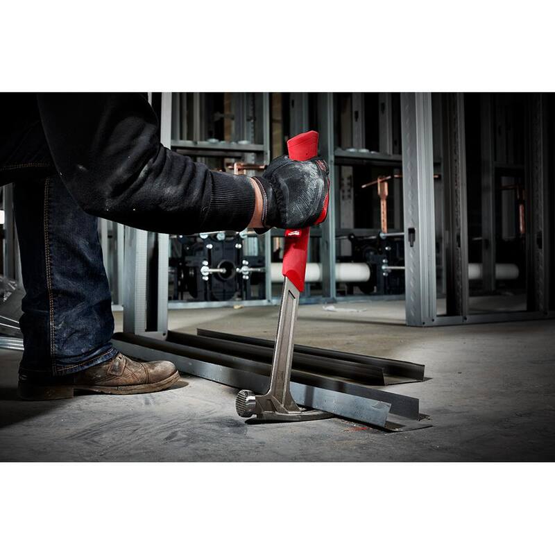 Martillo de enmarcar con cara fresada de 17 oz Milwaukee - 48-22-9016
