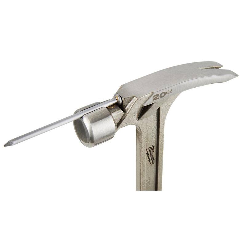 Martillo de cara lisa de 20 oz. Milwaukee con barra de palanca de 12 pulgadas - 48-22-9020-48-22-9034