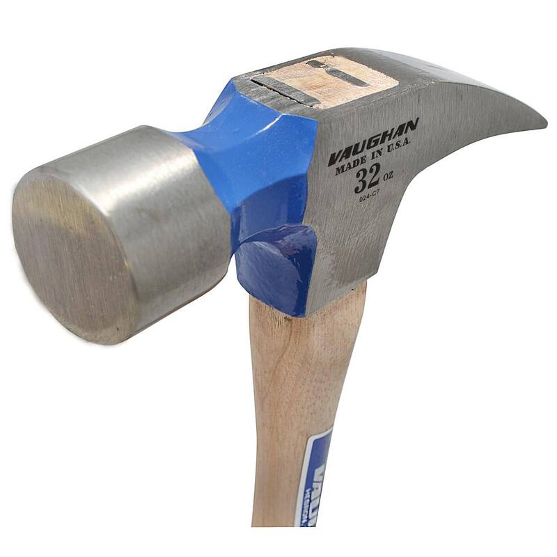 Martillo de armazón Vaughan de acero al carbono de 32 oz con cara lisa y mango de madera dura de 18 pulgadas - 707