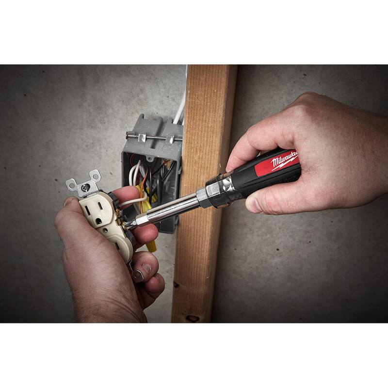 Destornillador combinado Milwaukee 13-en-1 con punta múltiple y mango acolchonado - 48-22-2880