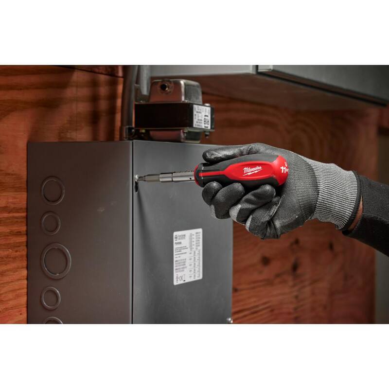 Milwaukee 11-en-1 Destornillador de Combinación Multi-Tip con Puntas de Unidad Cuadrada - 48-22-2761
