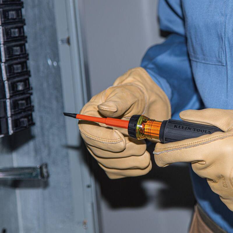 Destornillador aislado con hoja reversible de Klein Tools 2 en 1, #1 Phillips, 3/16 pulgadas de ranura - 32286