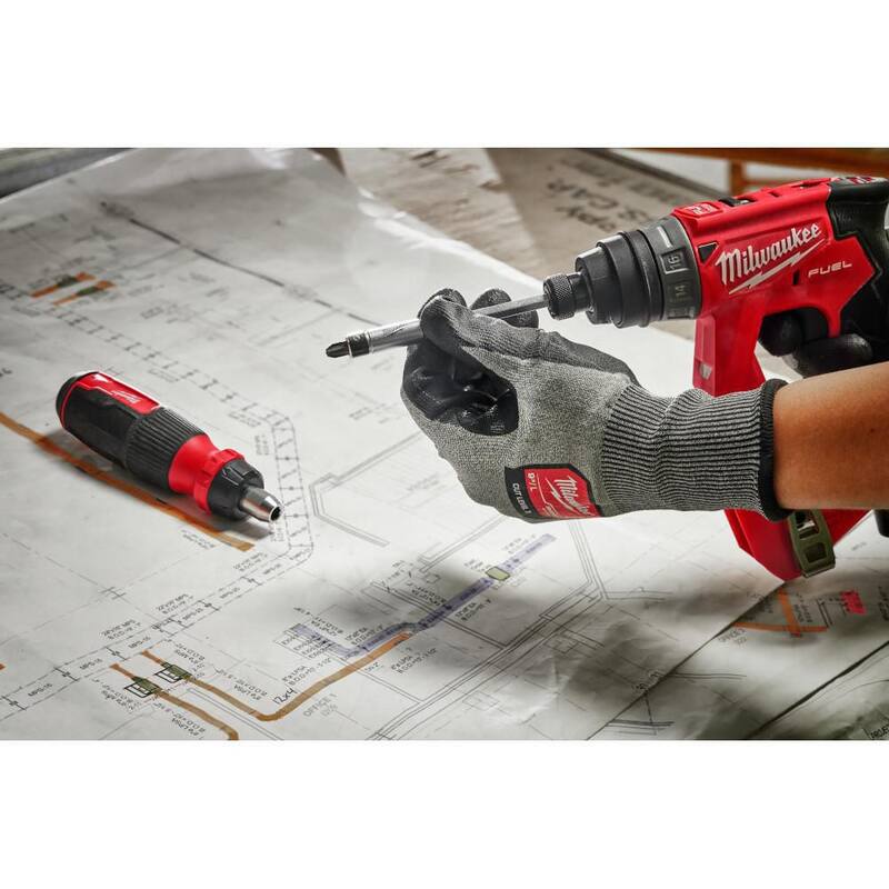 Broca de destornillador de trinquete multiusos Milwaukee de 27 en 1 con destornillador de trinquete multiusos compacto de 8 en 1 (2 piezas) - 48-22-2904-48-22-2913