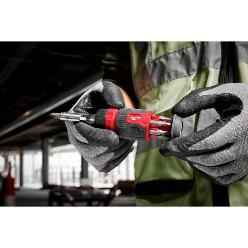 Desarmador compacto de trinquete de múltiples puntas Milwaukee 8 en 1 con cuchillo utilitario plegable FASTBACK 6 en 1 (2 piezas) - 48-22-2913-48-22-1505