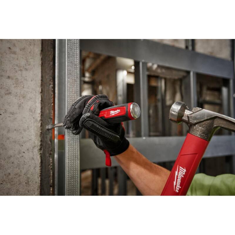 Desarmador de demolición Phillips #2 de 6 pulgadas con agarre acolchonado Milwaukee - MT205
