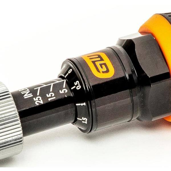 Destornillador de Torque GEARWRENCH de 1/4 de pulgada con capacidad de 5-25 libras. - 89623