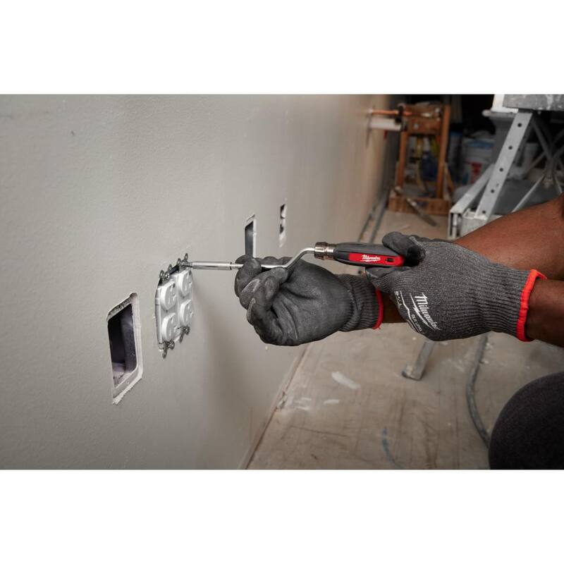 Destornillador multipunta rotativo 2-en-1 de Milwaukee - 48-22-2916
