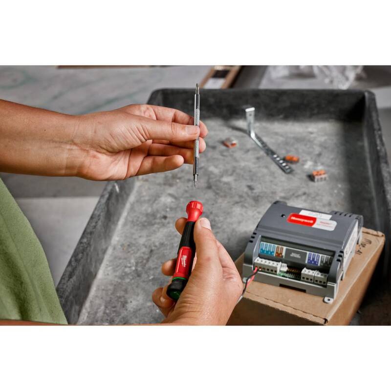 Desarmador de precisión de múltiples puntas TORX para seguridad de 4 en 1 de Milwaukee - 48-22-2931.