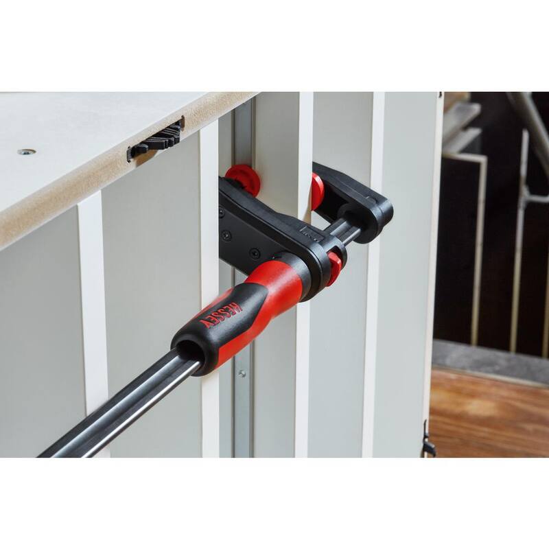 BESSEY GearKlamp 24 in. Capacidad Abrazadera de Barra de Acción Rápida con 2-3/8 in. Profundidad de Garganta - GK60