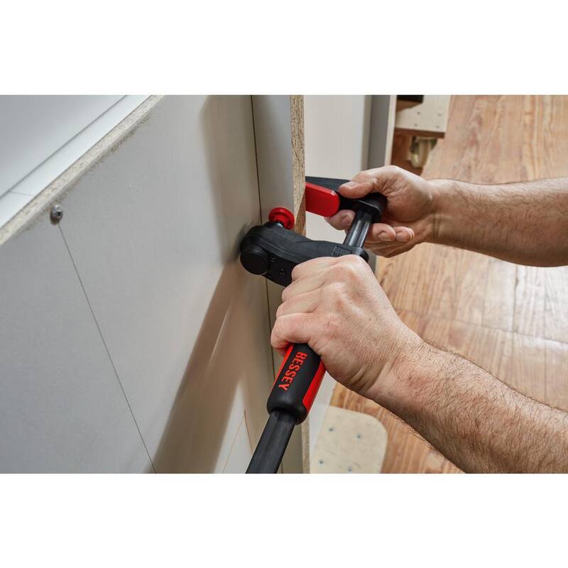 BESSEY GearKlamp 24 in. Capacidad Abrazadera de Barra de Acción Rápida con 2-3/8 in. Profundidad de Garganta - GK60