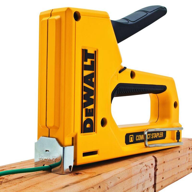 Grapadora compacta de alta resistencia DEWALT - DWHTTR130LH