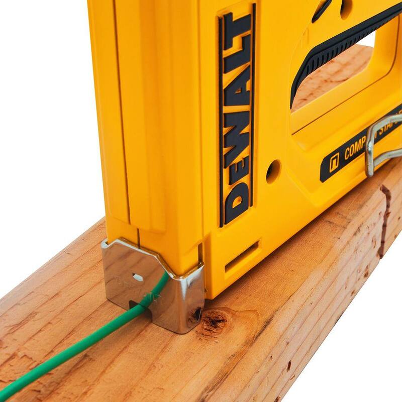 Grapadora compacta de alta resistencia DEWALT - DWHTTR130LH
